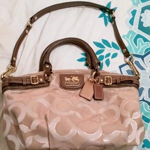 Coach Madison Beige